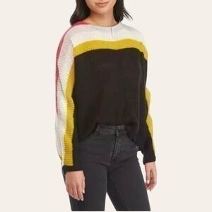 True Craft Long Sleeve Boat Neck Printed Sweater 💕